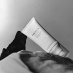 Madagascar Centella Hyalu-Cica Water-Fit Sun Serum - Image 5